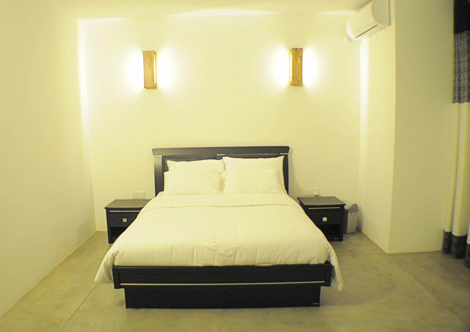 M&M Residence Kandy Exterior foto