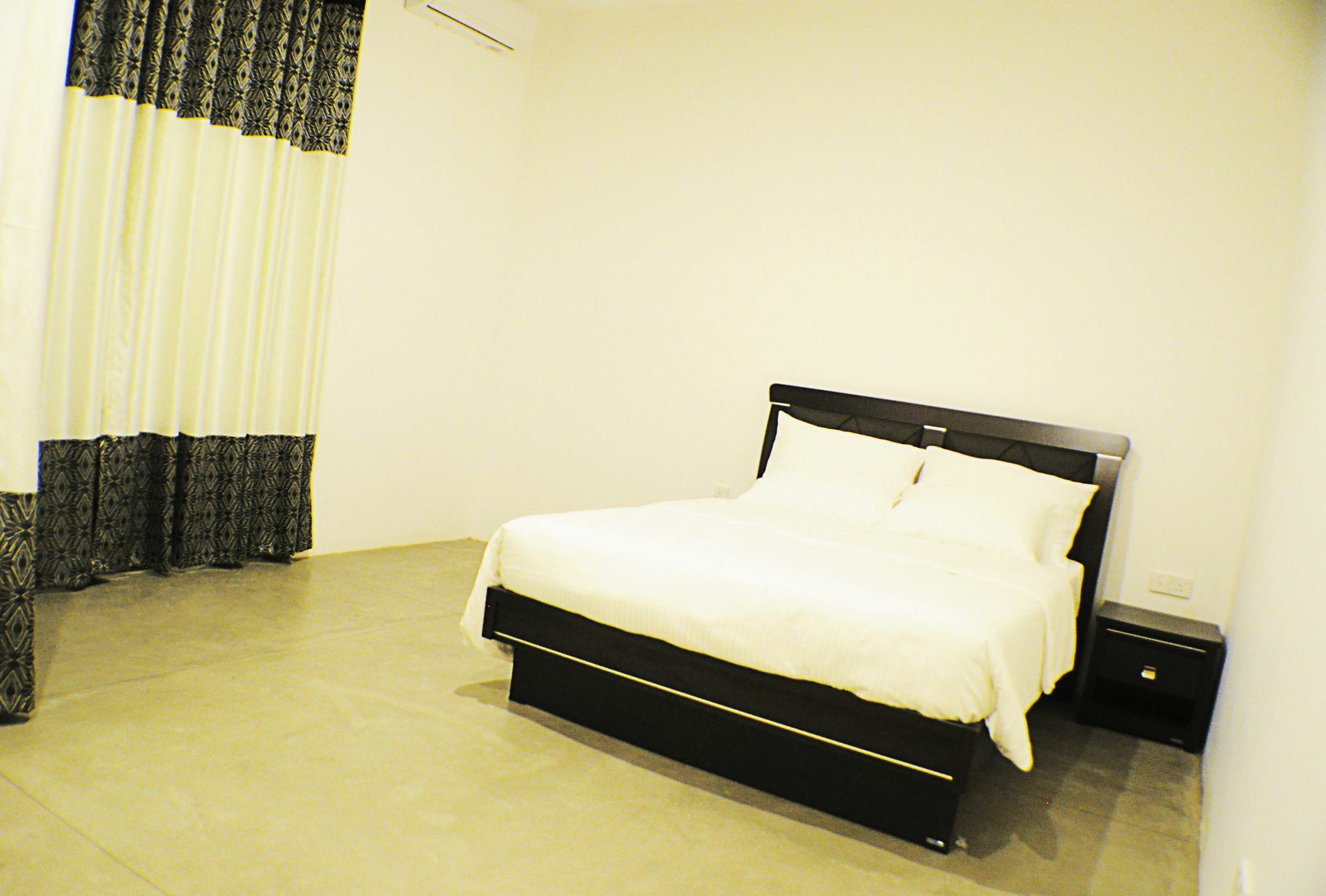 M&M Residence Kandy Exterior foto